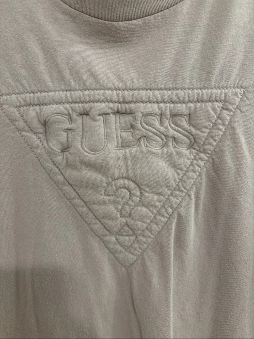 GUESS Men’s Embossed Logo Short Sleeve Tee in Taupe - Picture 2 of 4